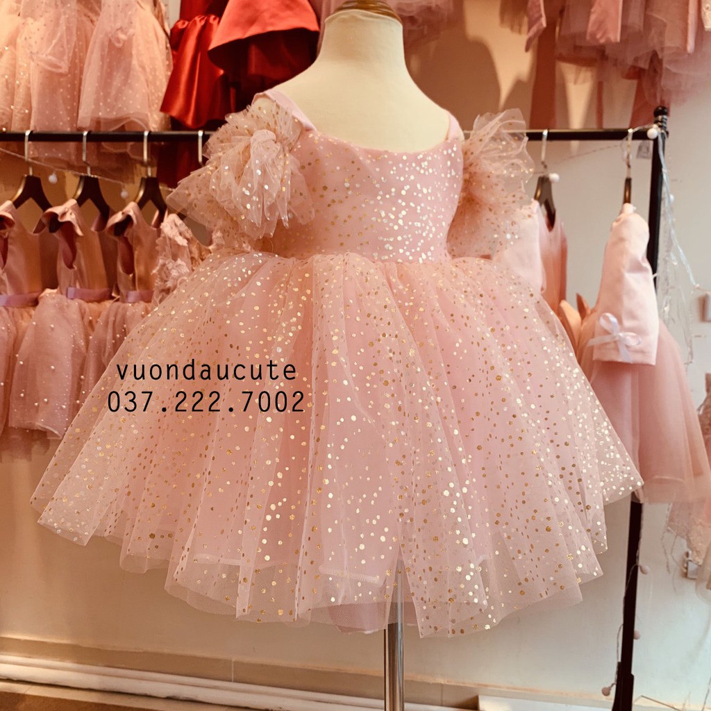 Váy đầm công chúa thiết kế cho bé gái trễ vai nhũ siêu bồng bềnh - Vườn Đậu Cute