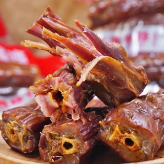 CỔ VỊT CAY (1 hộp 20 chiếc)