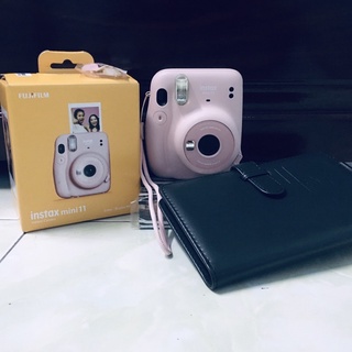 Máy ảnh lấy liền 11