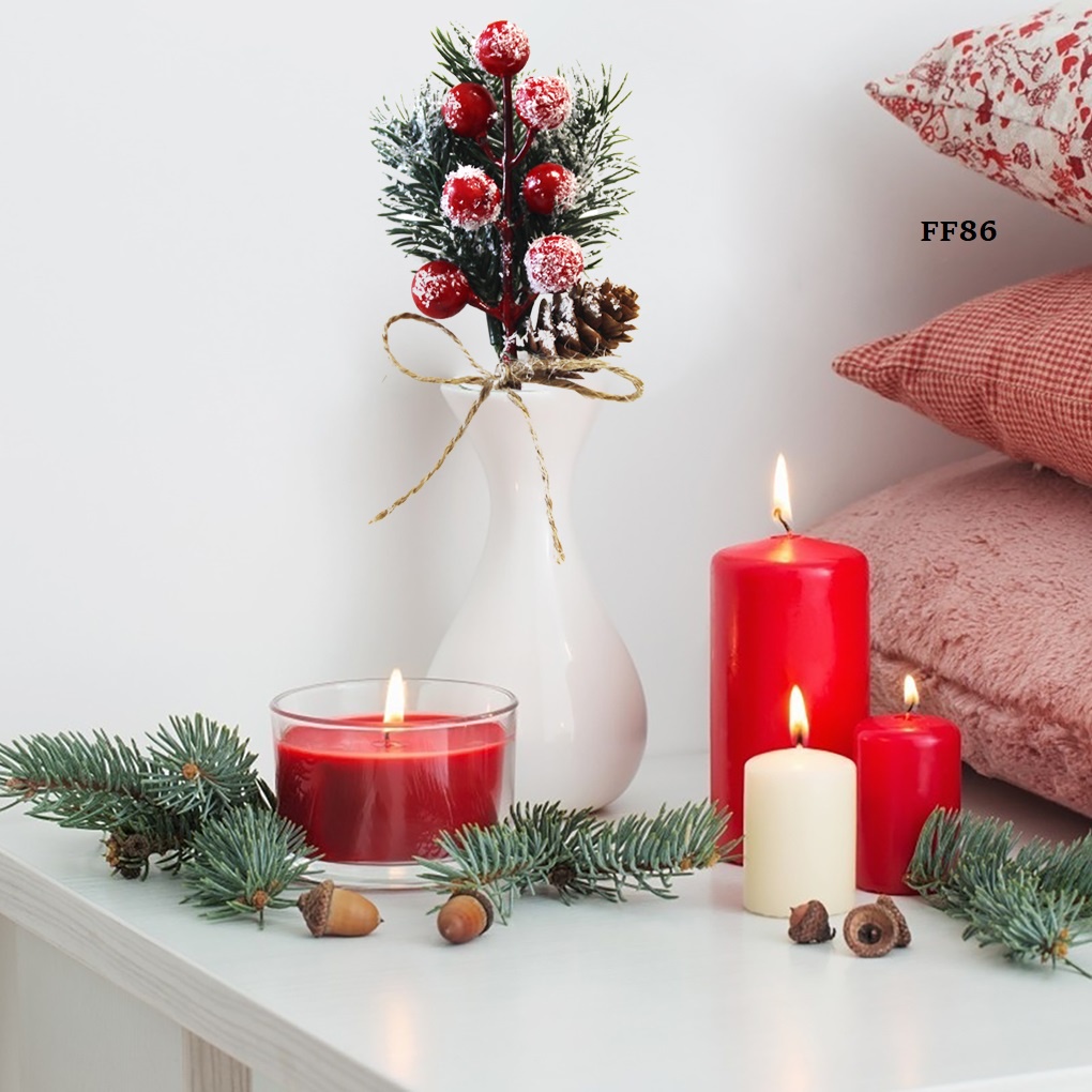[Ready stock]Cành lá thông quả đỏ trang trí noel giáng sinh
