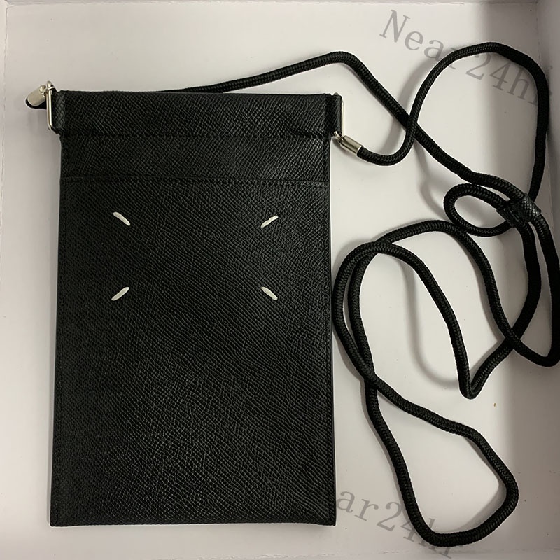 Túi đeo ngực Maison Margiela leather 4 stitch shoulder bag ss21