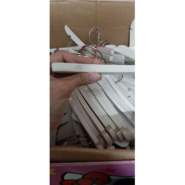 Mắc treo áo trẻ em 32cm gỗ tự nhiên