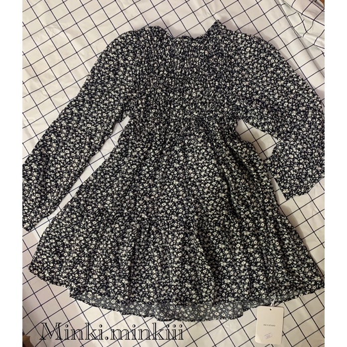 Váy hoa nhí dịu dàng xinh xắn cho mùa thu (ảnh thật ở cuối cùng) | BigBuy360 - bigbuy360.vn