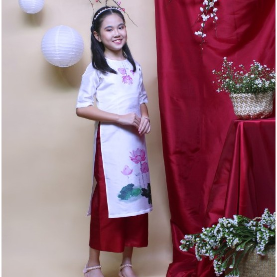 Áo dài bé gái cách tân xin xắn họa tiết in truyền thống, chất liệu tafta bền lâu cũ- Jadiny