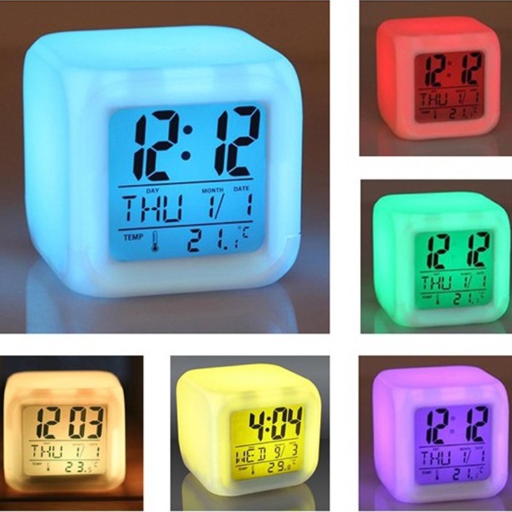 Đồng Hồ LED Mini Hình Vuông 7 Màu