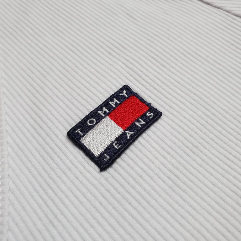 Bodysuit cổ tim Tômmy Jeans dư xịn V-neck TTJOHK110 | BigBuy360 - bigbuy360.vn