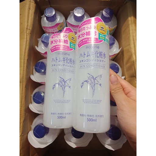 Nước Hoa Hồng Gạo dưỡng ẩm Naturie Hatomugi Nhật Bản chiết xuất từ hạt ý dĩ 500ml tặng chai chiết nhỏ