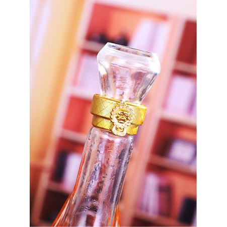 Chai Thủy Tinh Đựng Rượu 500ml Hình Dáng Giọt Nước R005