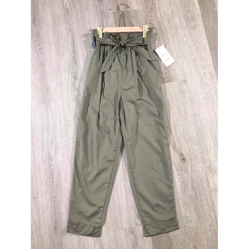 Quần baggy Zara