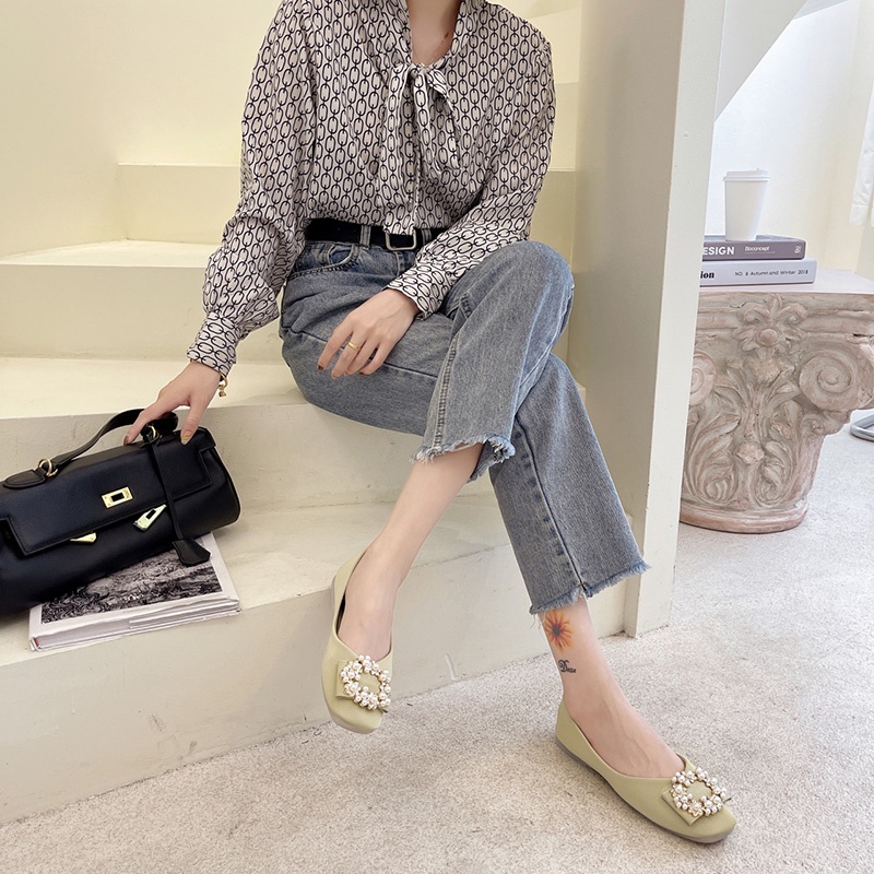 Giày búp bê đế bằng màu trơn đính ngọc trai phong cách Hàn Quốc thời trang cho nữ