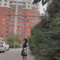 Đầm cổ vest 4 cúc tay phồng
