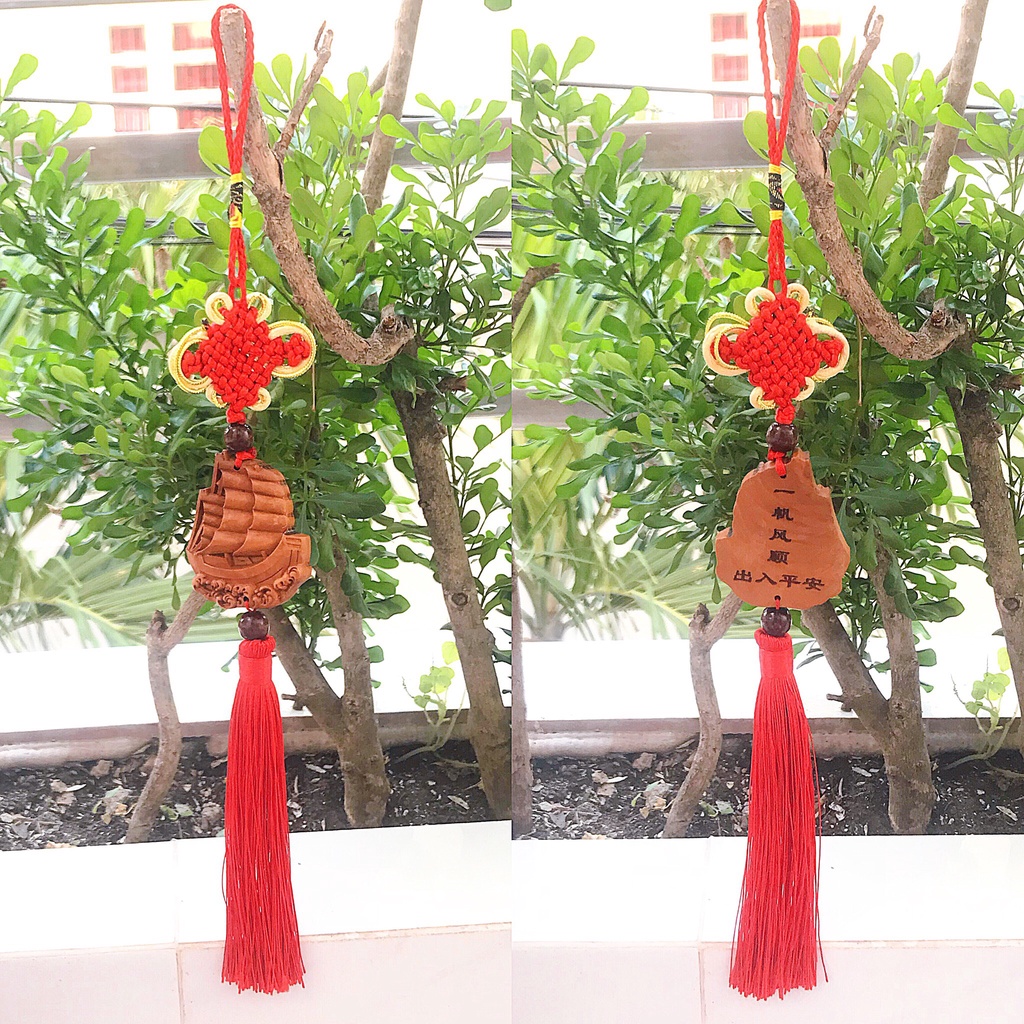 Dây treo đỏ cát tường gỗ họa tiết quan âm, chiếc thuyền, con lân... phong thủy, thích hợp để trang trí