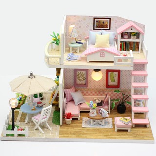 Bộ lắp ráp mô hình nhà gỗ DIY:Căn Nhà Màu Hồng M033-Kèm mica và keo