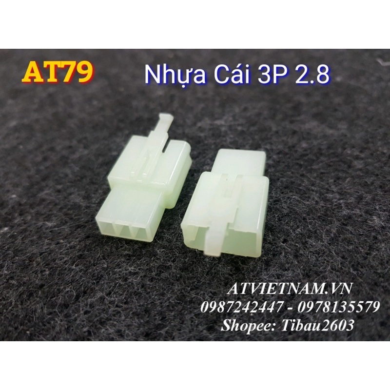 Nhựa Đầu Cái 3 lỗ 3P 2.8 -AT79