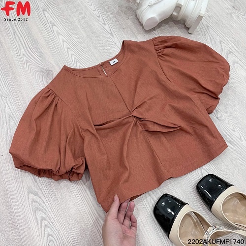 Áo croptop nữ FM Style tay phồng thắt  eo cách điệu chất vải thô đứng form thời trang 220217409