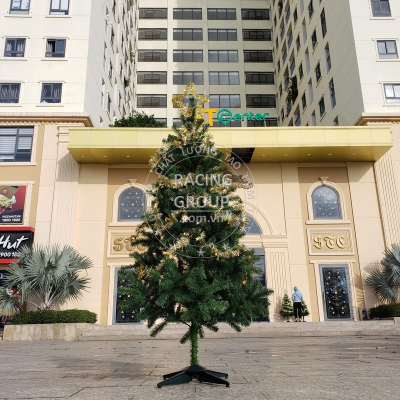 Cây thông noel 1m5 trang trí giáng sinh cho nhà cửa, phòng khách, phòng ngủ kèm dây kim tuyến và ngôi sao đẹp lung linh