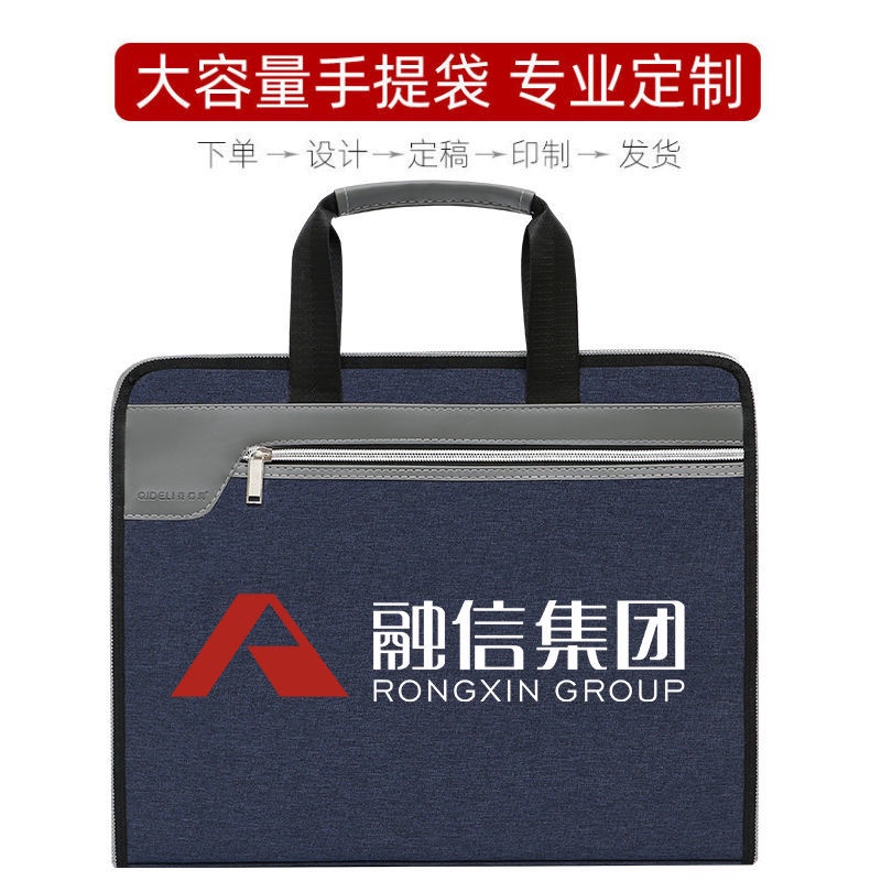 Hồ sơ túi xách hành lý tay to lớn đàn ông và phụ nữ họp bàn | BigBuy360 - bigbuy360.vn