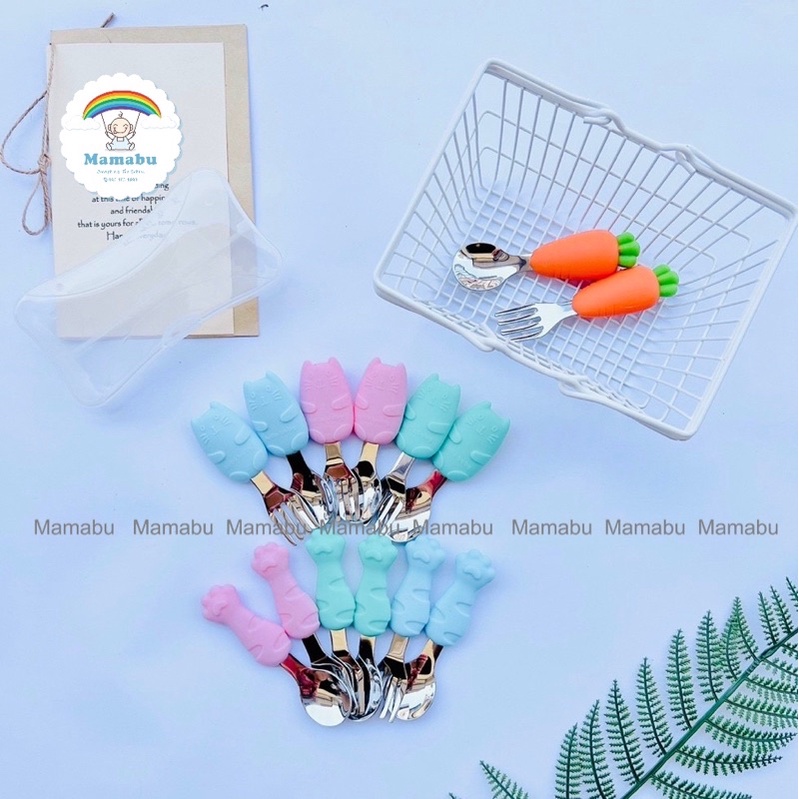 Set Thìa Dĩa Tập Xúc Tập Ăn Cho Bé Hình Cà Rốt, Chân Mèo Đáng Yêu Chất Liệu Inox 304 An Toàn Mamabu