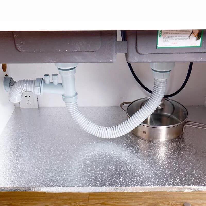 ( SALE SỐC )Cuộn giấy bạc dán bếp dài 3m, rộng 60cm chống thấm, chịu nhiệt, lau chùi dầu mỡ dễ dàng
