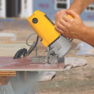 Máy cắt gạch Dewalt DW860