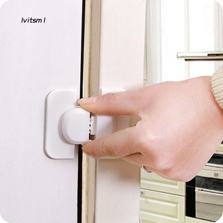 Khóa gài cửa tủ lạnh đảm bảo an toàn cho bé
