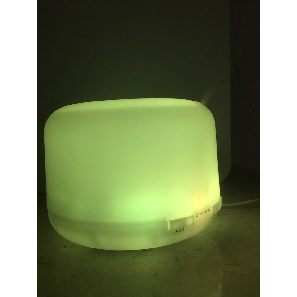 máy khuếch tán tinh dầu (thơm phòng)