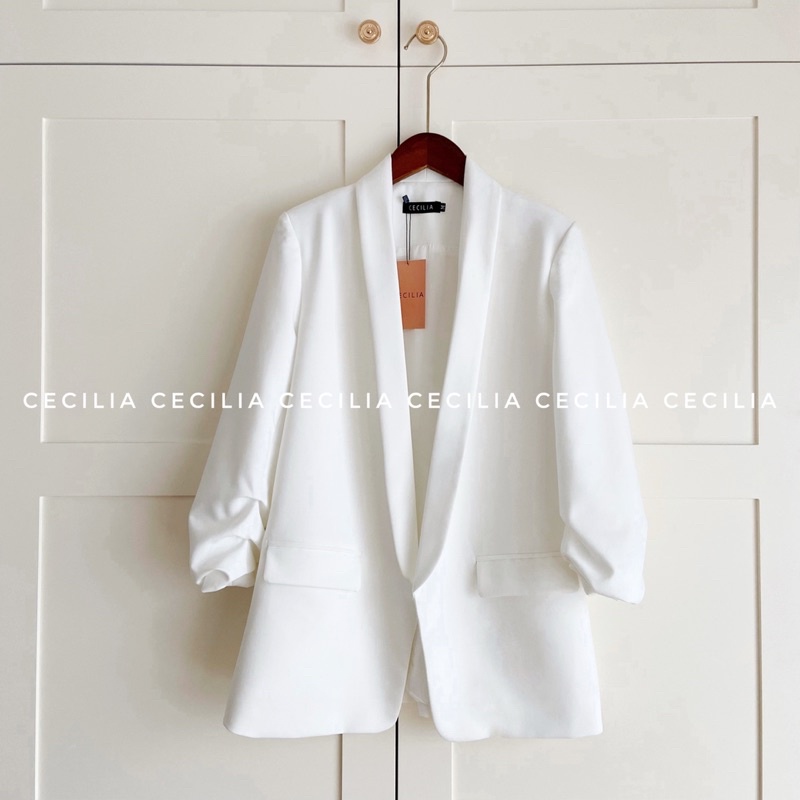 Áo blazer ESTELLE by CECILIA màu trắng