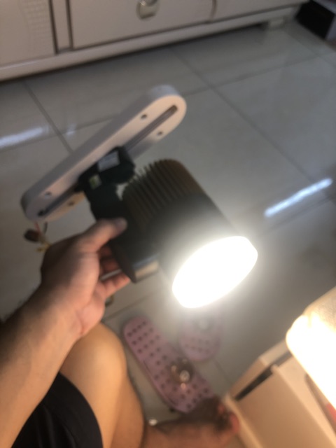 Đèn rọi ray Kingled 30w 2nd