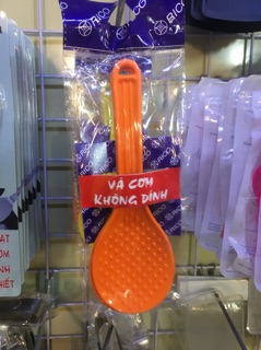 2 vá cơm chống dính