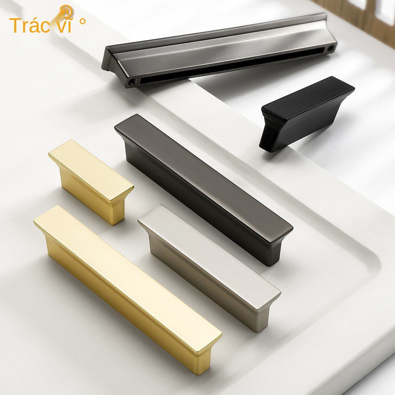 Đèn Bắc Âu vàng Tay nắm cửa tủ đựng quần áo hiện đại tối giản ngăn kéo tủ đựng giày ngăn kéo tay nắm tủ phong cách Châu