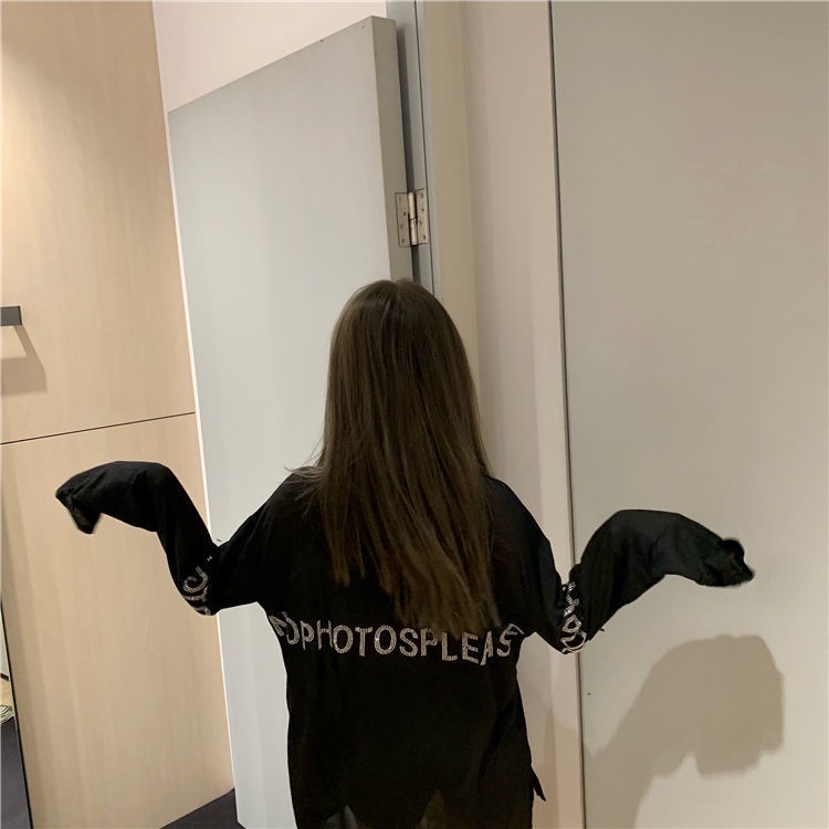 COZOK Áo thun tay dài form rộng họa tiết kim cương