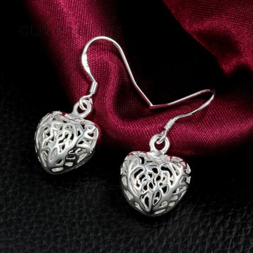 Bông Tai Mạ Bạc Hình Trái Tim Xinh Xắn