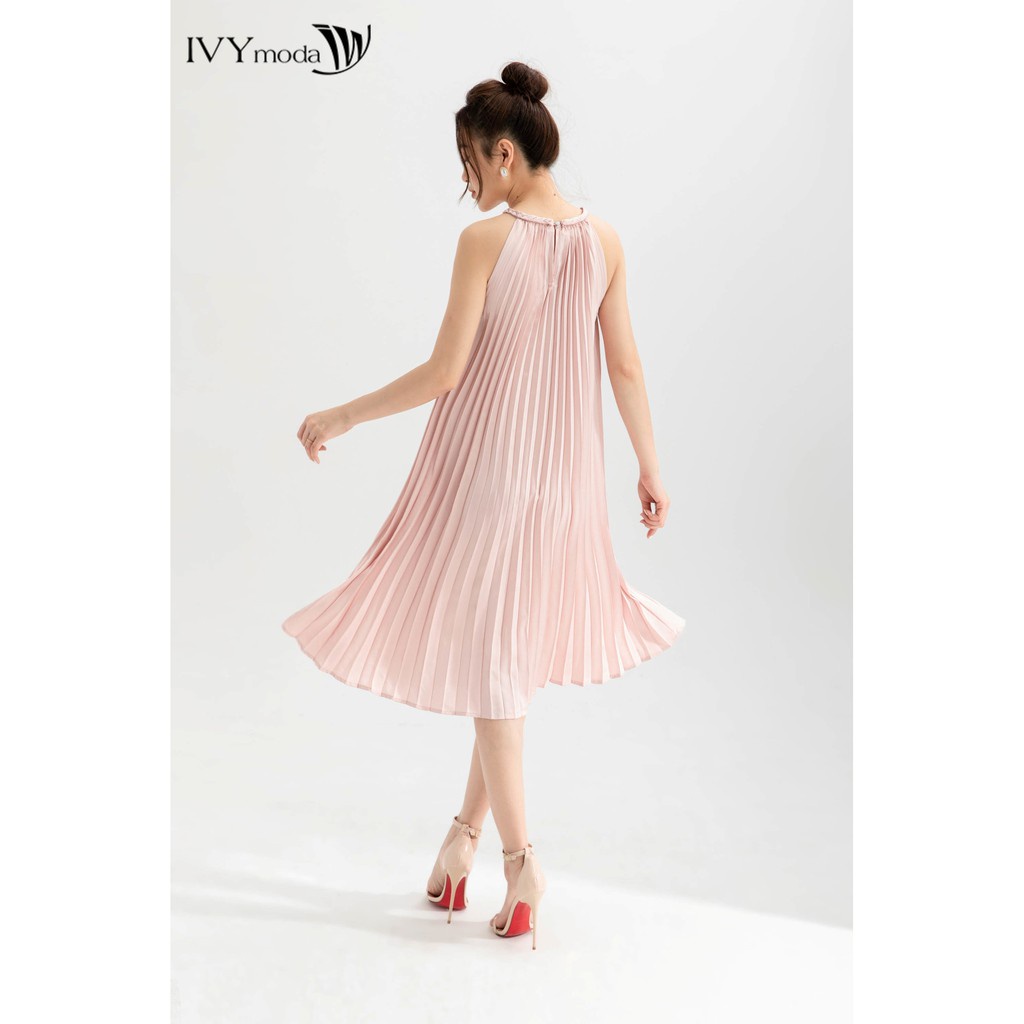 [NHẬP WABRTL5 GIẢM 10% TỐI ĐA 50K ĐH 250K ]Đầm xếp ly cổ yếm nữ IVY moda MS 41M6335