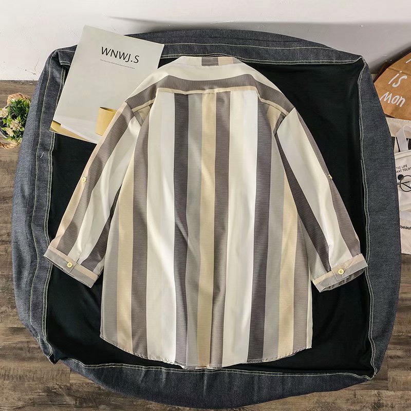 Korean Fashion Men's Short Sleeve Round Neck Striped T-shirt