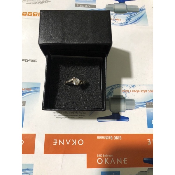 Hộp đựng nhẫn kích thước 5cm x 5cm x 4cm