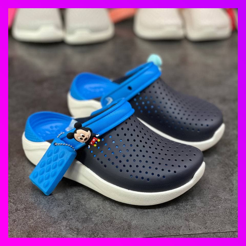 Giày Dép Sục Literide Clog Crocs Trẻ Em Chính Hãng Size 27 Đến 35 - Tặng 4 Jibbizt - Sấu Vui Vẻ