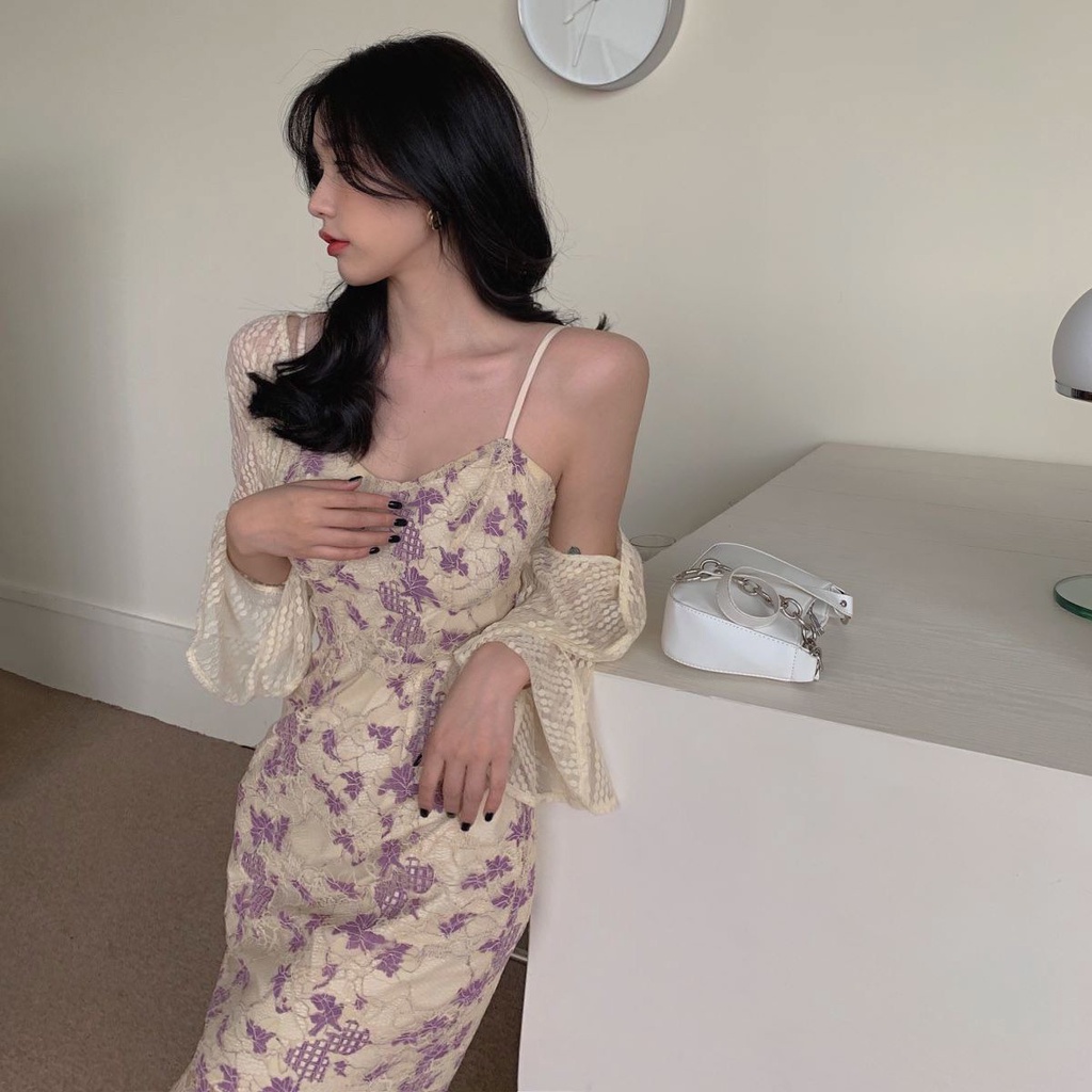 Bộ Áo Cổ Yếm Phối Ren Dáng Ôm Thời Trang Mùa Hè Pháp Cho Nữ