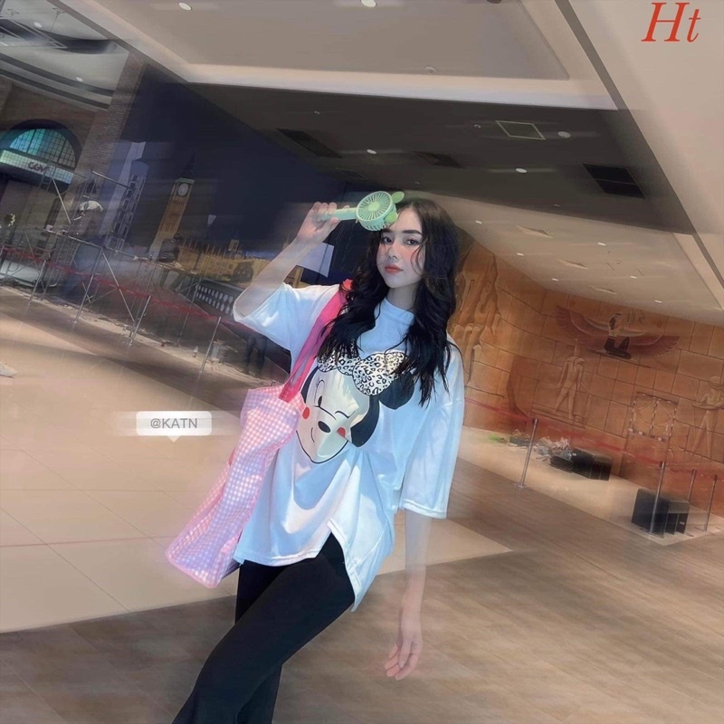 Set chuột nháy mắt quần loe đen H2B768