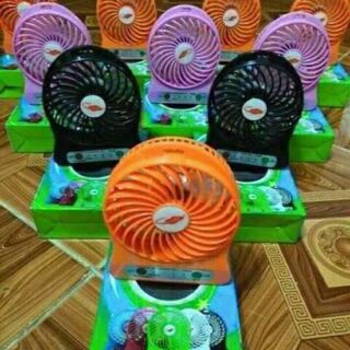 Quạt tích điện mini
