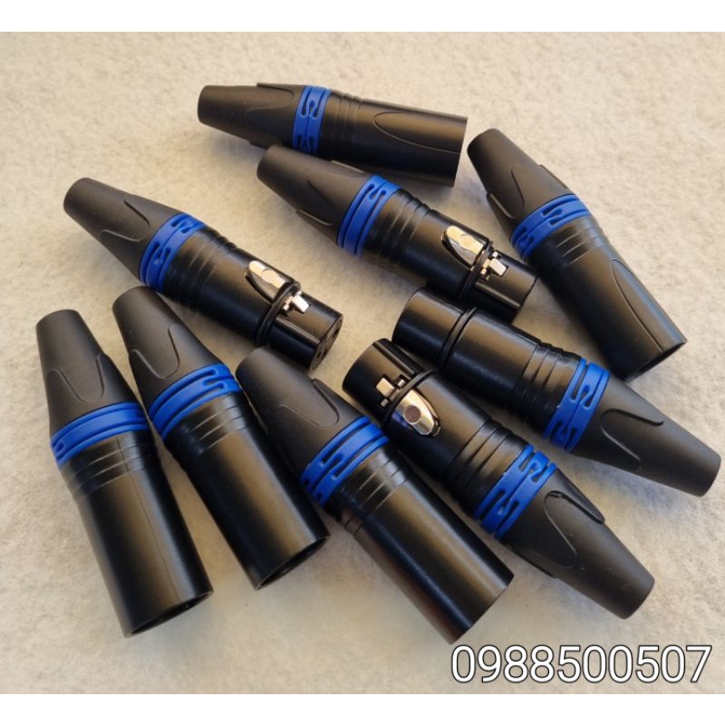 Jack Canon viền xanh chân đồng