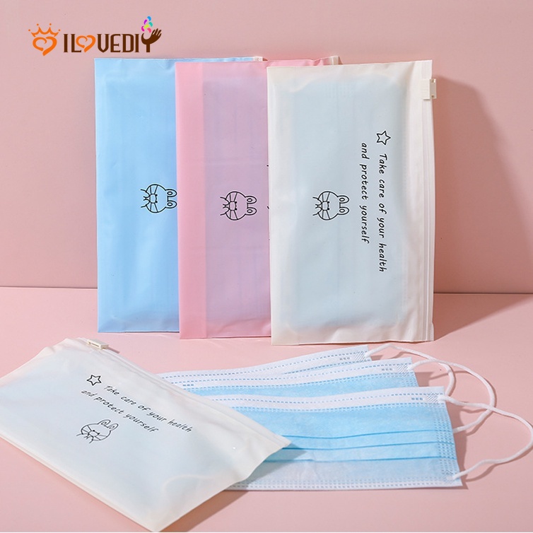 [Food Grade PE Environmental Protection Mask Storage Bag] [Portable Travel Storage Bag] [Used to Store Odds and Ends, Stationery, Socks, Panties and Tissue]
