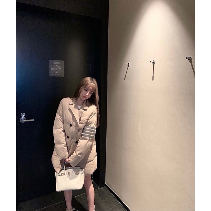 Áo khoác phao nữ dáng dài thương hiệu thời trang cao cấp Thom Browne