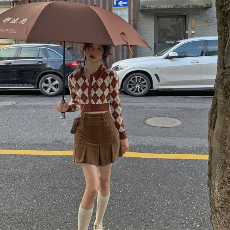  Áo Croptop Dệt Kim Cổ Bẻ Kẻ Sọc Caro 3 Màu Thời Trang Cho Nữ | BigBuy360 - bigbuy360.vn