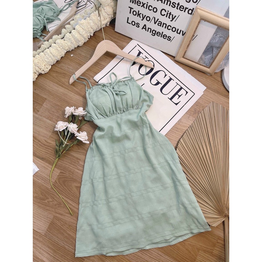 Váy 2 dây hở lưng ôm body  khóa kéo lưng 2 lớp xanh