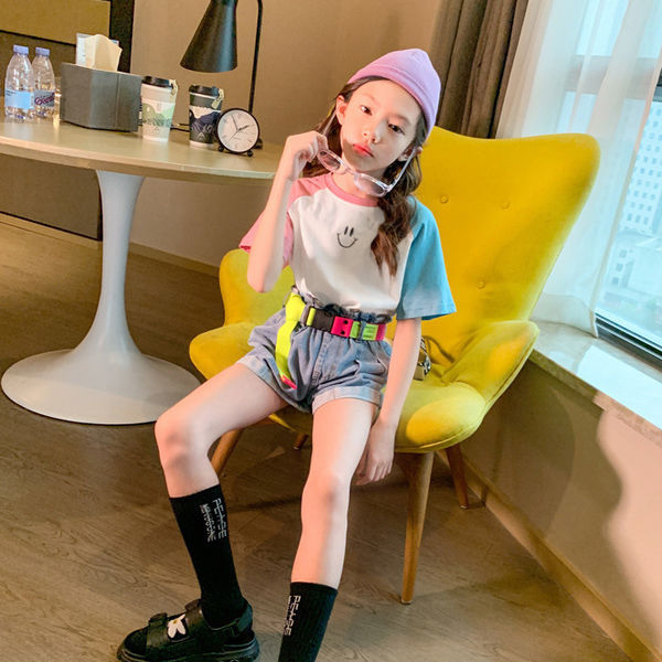 Áo thun tay ngắn thiết kế mới theo phong cách Hàn Quốc thời trang cao cấp mùa hè 2022