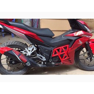 Ốp sườn winner kiểu ducati.