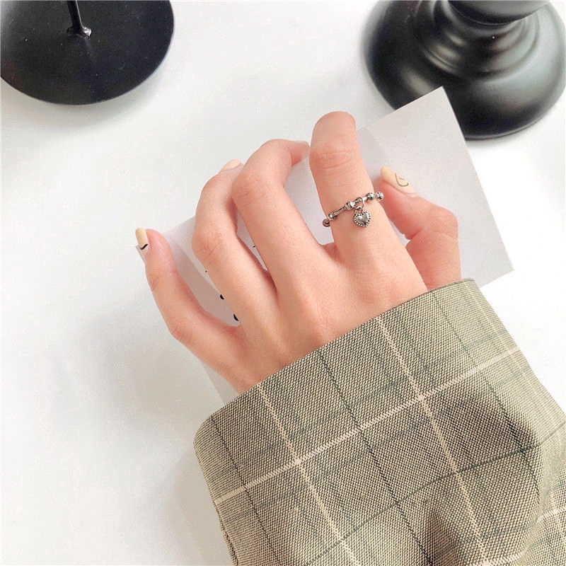 Nhẫn Đeo Họa Tiết Hình Trái Tim Theo Phong Cách Cổ Điển