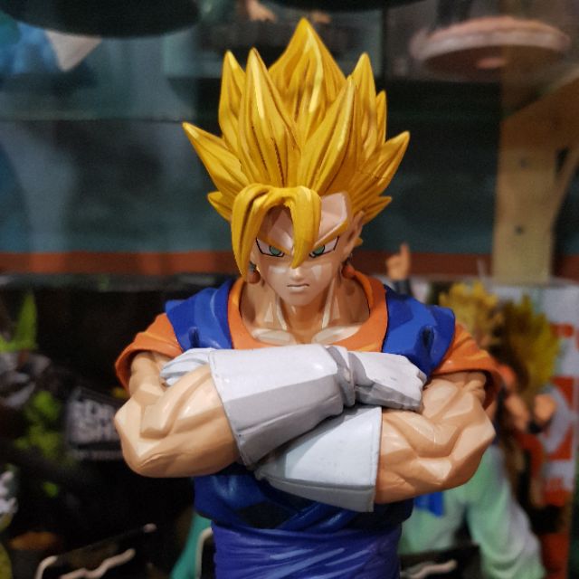 Figure VEGETTO size 28cm đặc