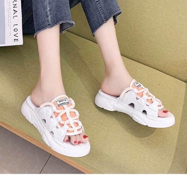 ✏️✏️✏️Dép xuông giay dan xịn xò vô lối nha ✔️Đế bánh mì cao 5f 📣Size 35/39 ❎Hàng quảng châu lên chân cực êm