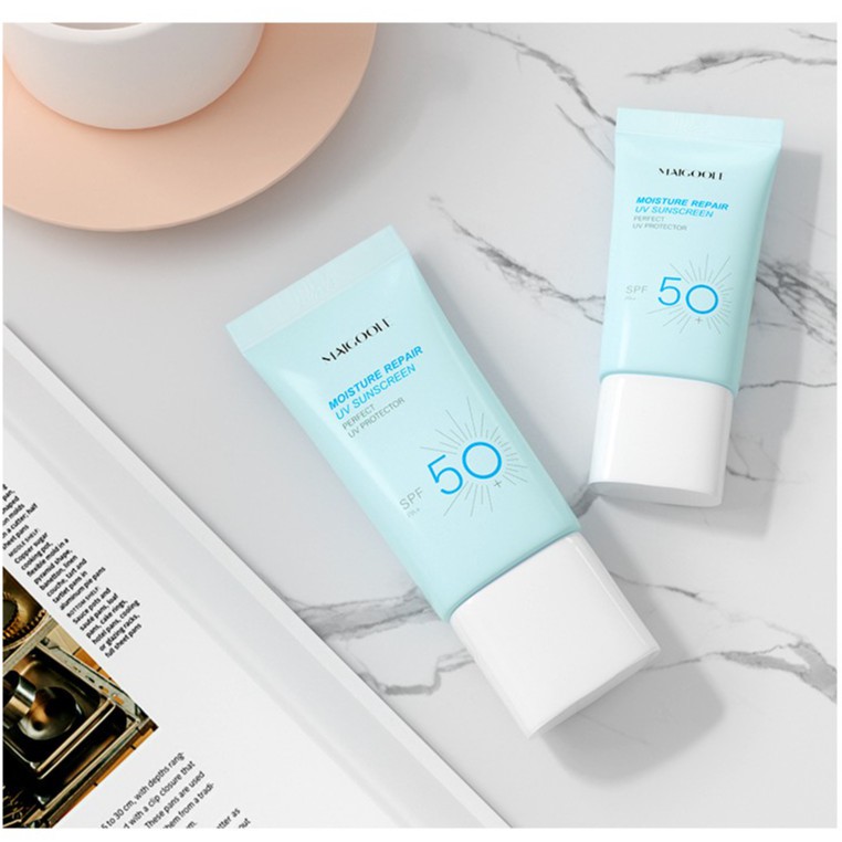 Kem chống nắng lên tông dịu nhẹ ẩm da Maigoole SPF50+ PA+ Sena Beauty | BigBuy360 - bigbuy360.vn